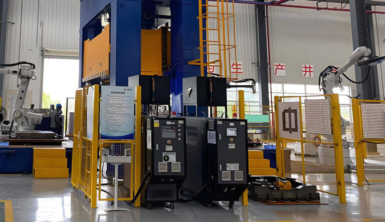 Kolfiber varmpressande form temperaturregulator