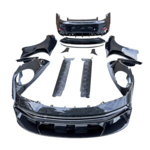 カーボンファイバー製ポルシェ911ボディ内部