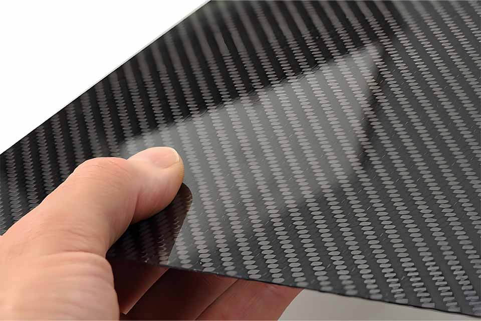 how heavy carbon fiber